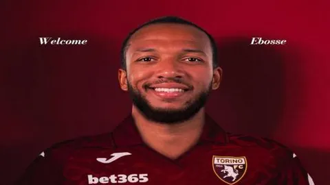 俄方斥责俄乌冲突临时停火不可，乌方积极与美方探讨冲突未来